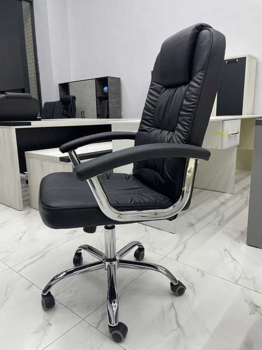 Кресло для офиса и дома - LEO