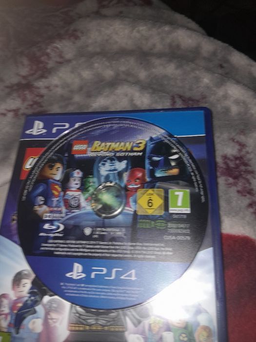 Vând joc Lego Batman 3