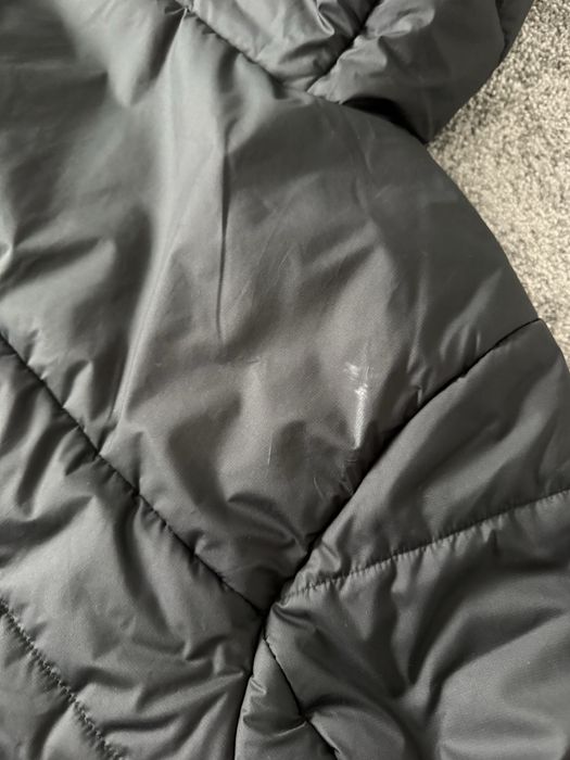 Яке Nike с леко нараняване