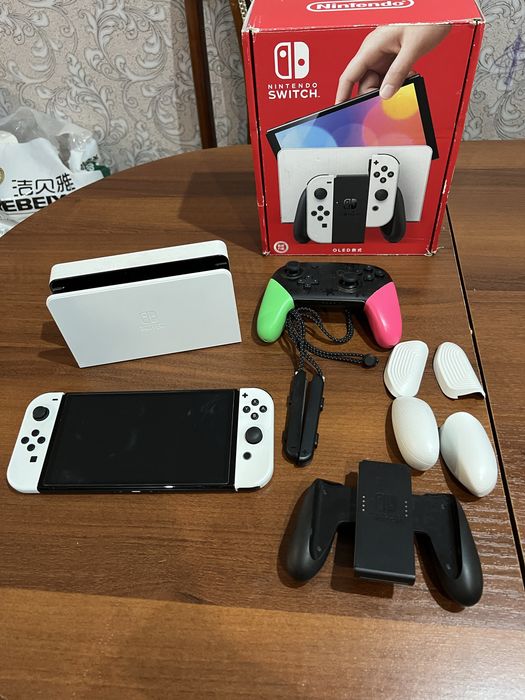 Nintendo switcw oled