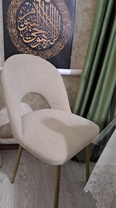 Комлект стол со стульями