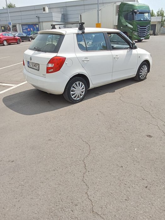 SKODA Fabia 2011 — imagine 4