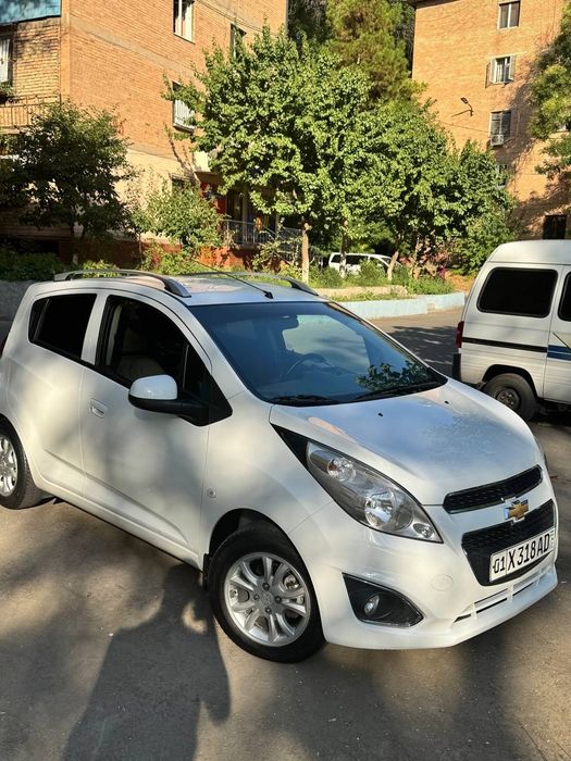 Spark oq aftomat 2022 toza 65,000km yurgan