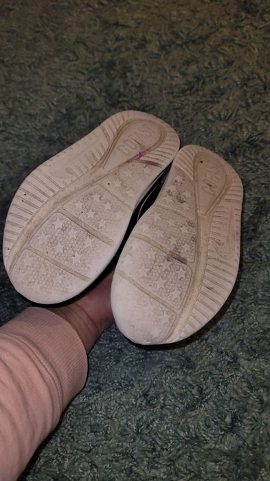 Adidasi Nike  27
