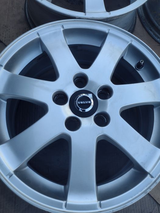 Топ състояние 16-5х108 ЕТ52.5 6.5j Volvo  S40