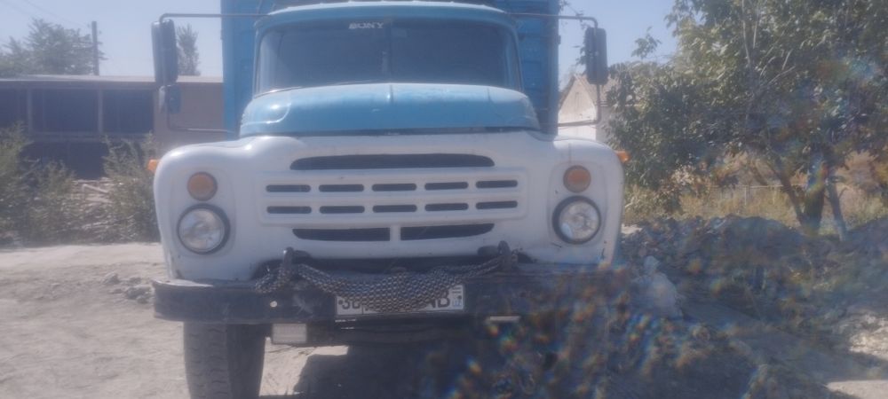 Zil 130 samasval.1991 yil.sotiladi.