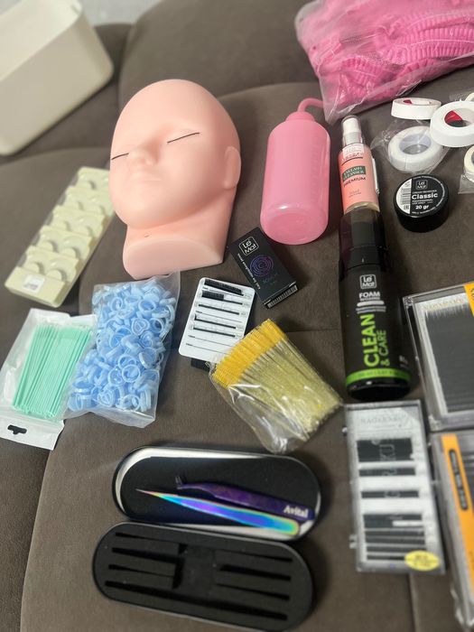 Продам материалы для наращивания ресниц