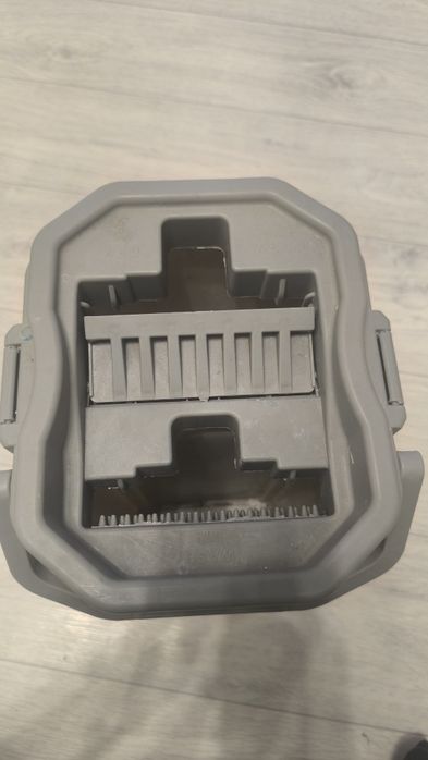 Ведро для мытья полов без швабры