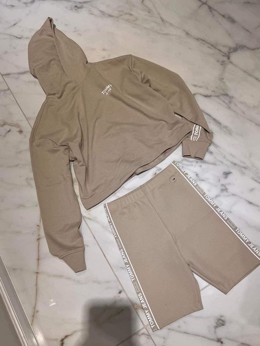 Tommy Jeans сет нов