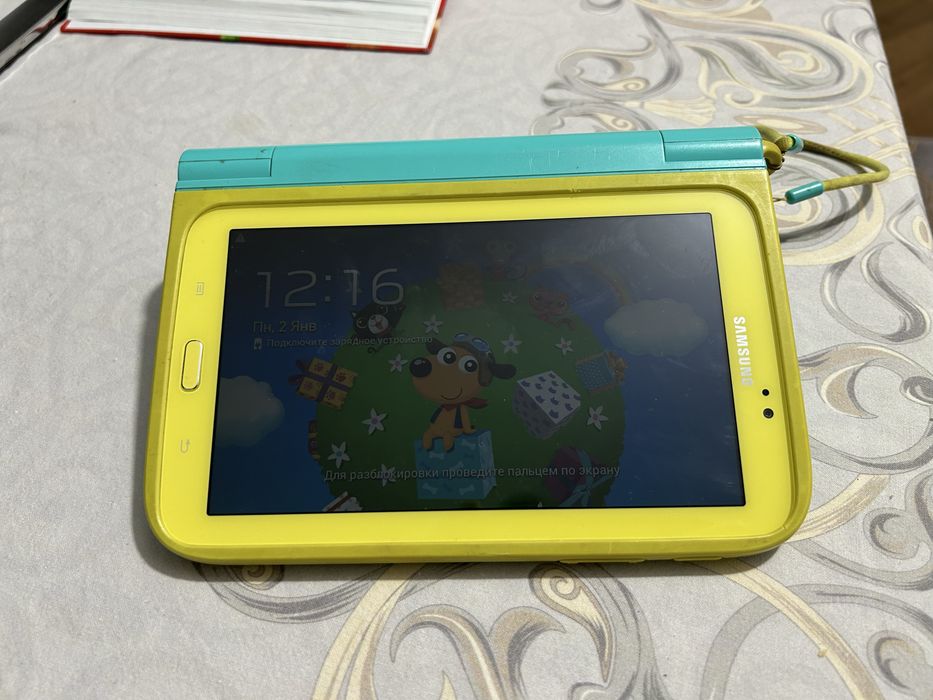 Планшет Samsung Tab3
