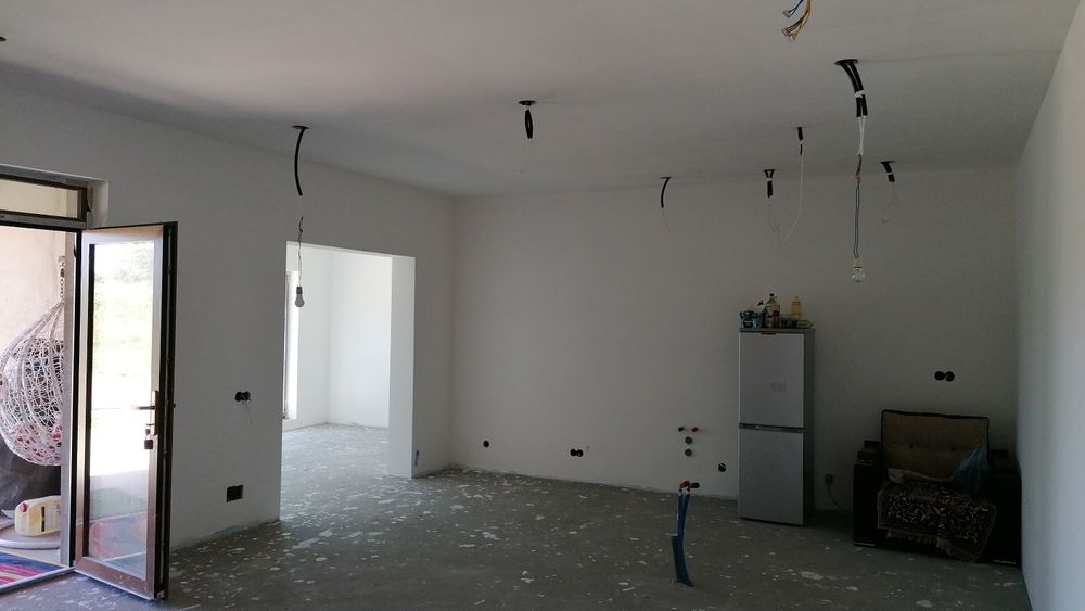 Casa semifinisata sau la cheie