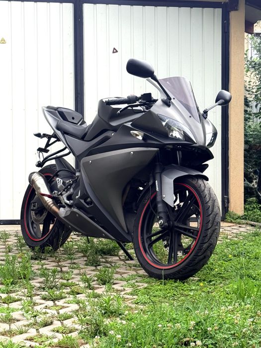 Yamaha YZF R125 2012 A1 16 ani