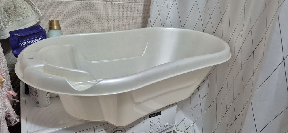 Продам детскую ванночку