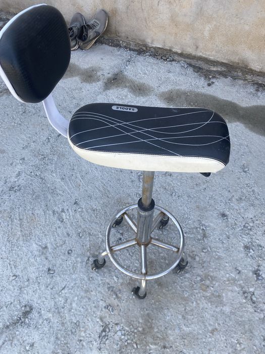 Жылжымалы орындық