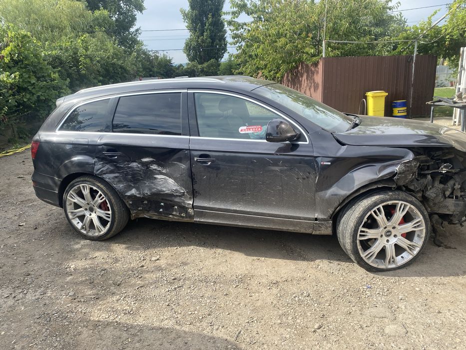 Piese audi Q7 motor 3.0 171kw cod motor BUG