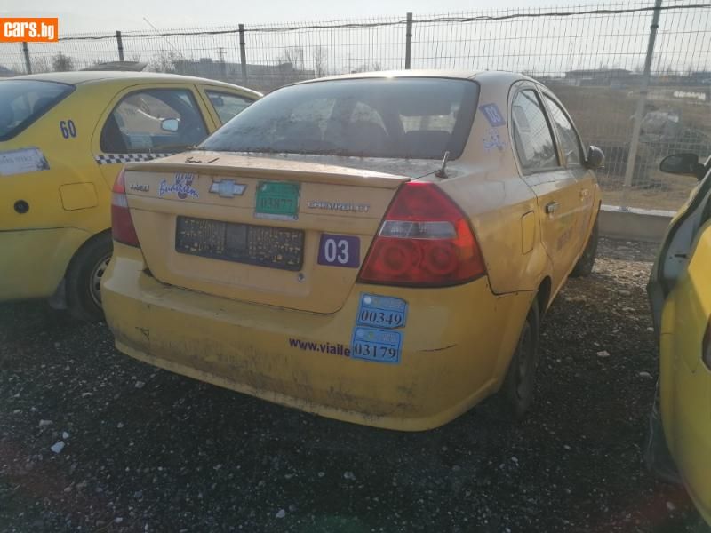 На части! Chevrolet Aveo 1.4i