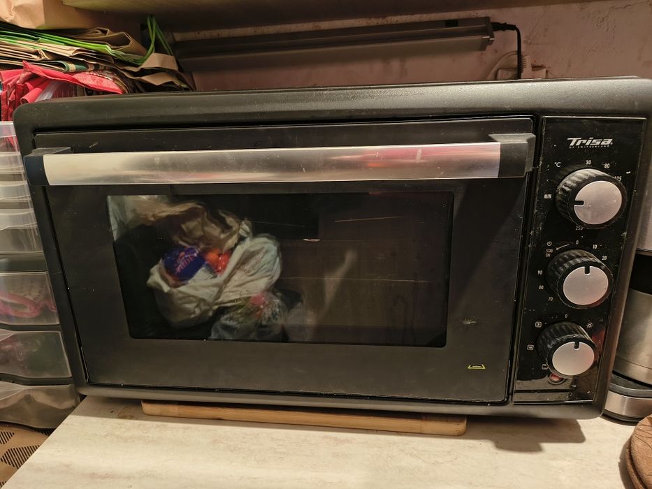 Cuptor electric cu rotisor si  convectie (ventilator) 60 L + accesorii