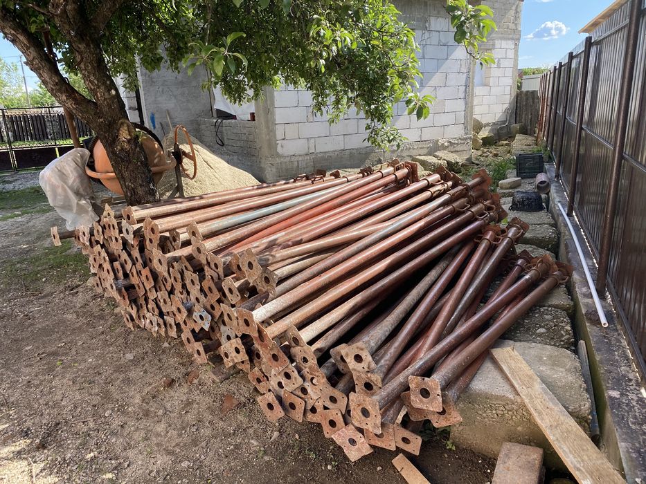 popi metalici / schela metalică de inchiriat