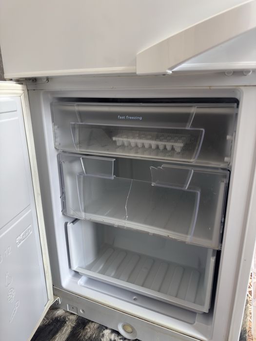 Продаётся холодильник