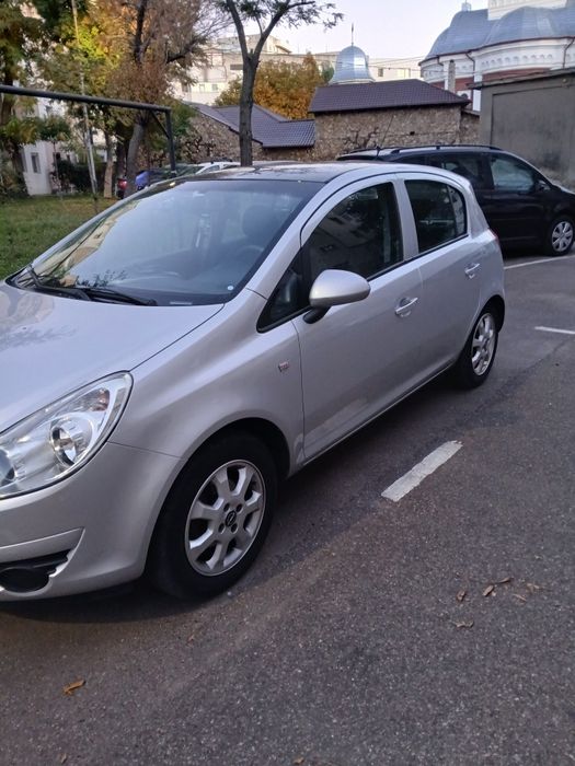 Vând corsa d gpl
