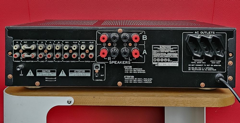 Amplificator PIONEER A 550 R cu telecomanda