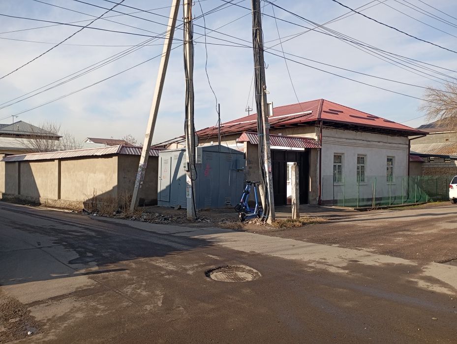 5.5 сотих 5 хона ховли сот.ди,Яшнобод,Хатирчи,24#23,1 сотка=29 900 у.е