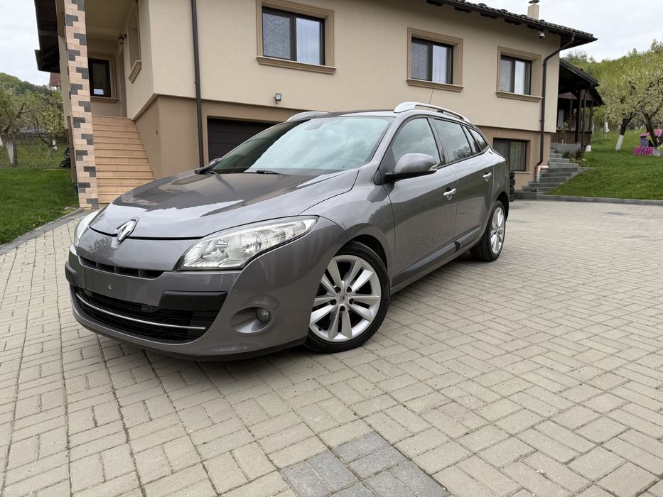 Renault megane 1.9 dci an 2010 euro 5 full option