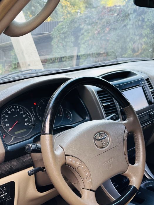 Тойота прадо 120