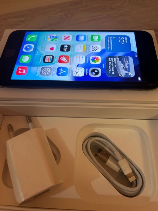 Iphone SE 2 Apple