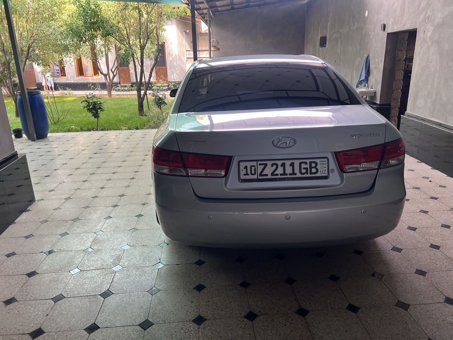 Sotiladi Hyundai Sonata