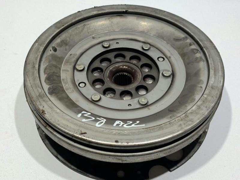 Volanta masa dubla cutie automata Audi A4 8K2, B8 0B5105317F 3.0 tdi c