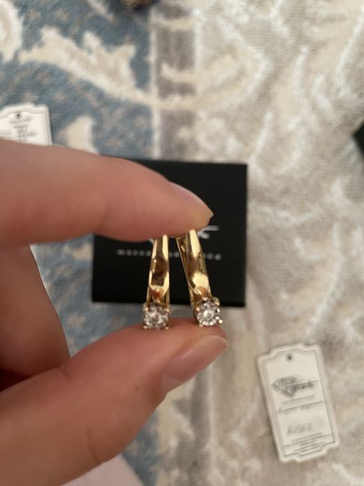 Серьги Grant с этикеткой