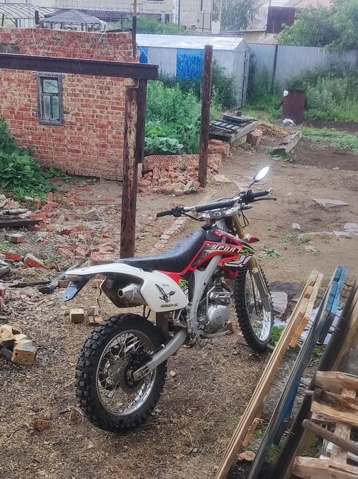 Продам эндуро мотоцикл 250