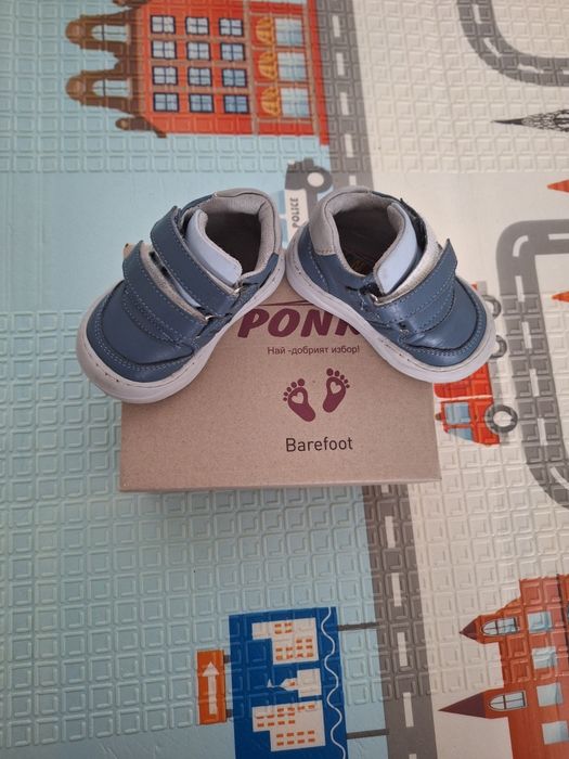 Бебешки обувки ponki размер 19 + подарък пантофи