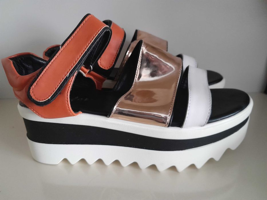 Босоножка,сандали