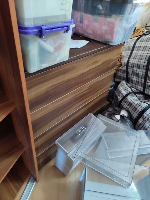 Продам спальный гарнитур