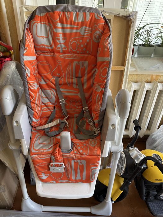 Детский стулчик для кормления