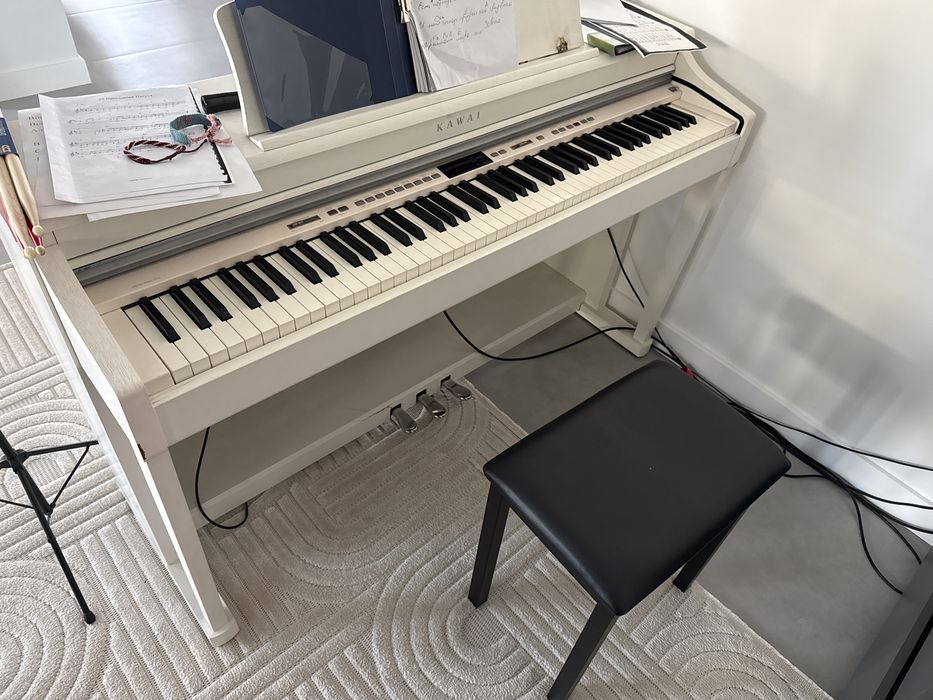 Электронное пианино Kawai