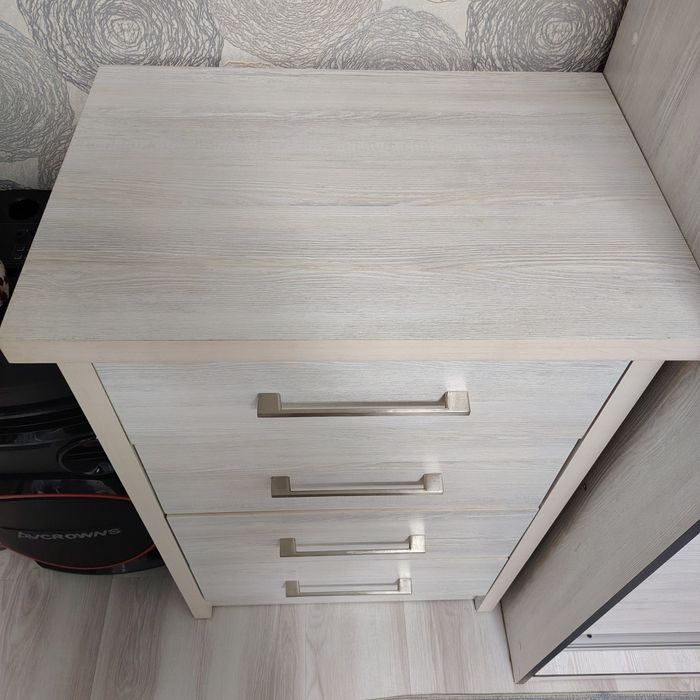 Камод астана, тумба в подарок