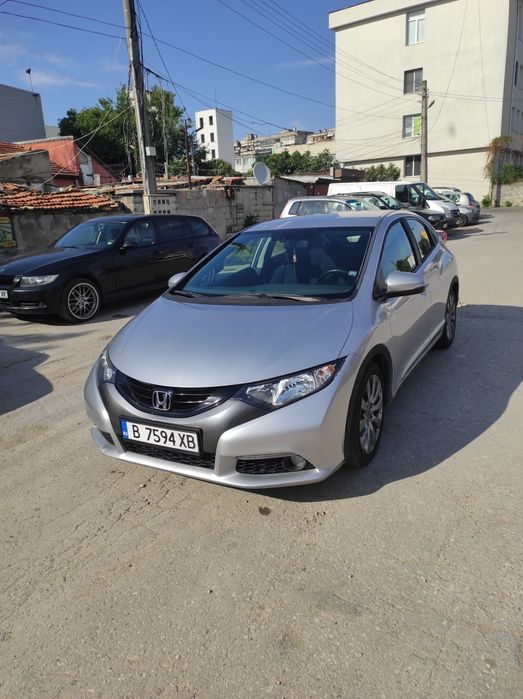 Продавам Honda Civic 2.2 i-DTEC