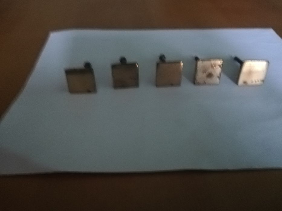 Винтич дръшки за мебели масивен месинг