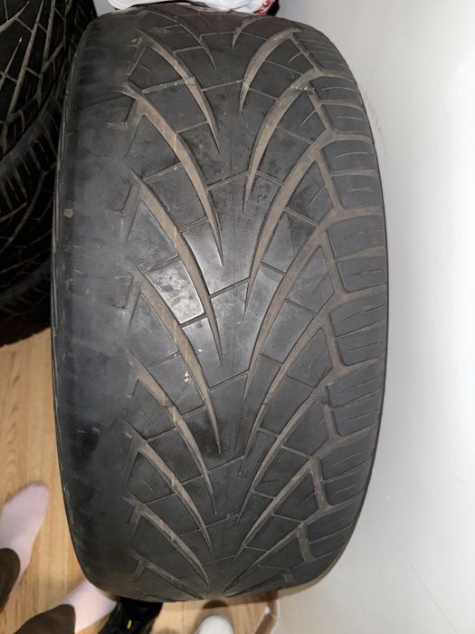 Размер 305/35/24 с дисками Италия