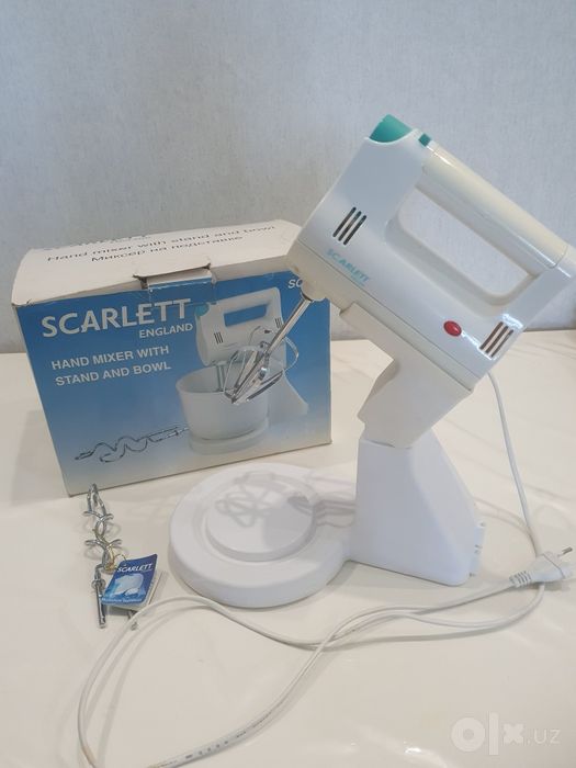 Продаю ручной миксер Scarlett SC-044