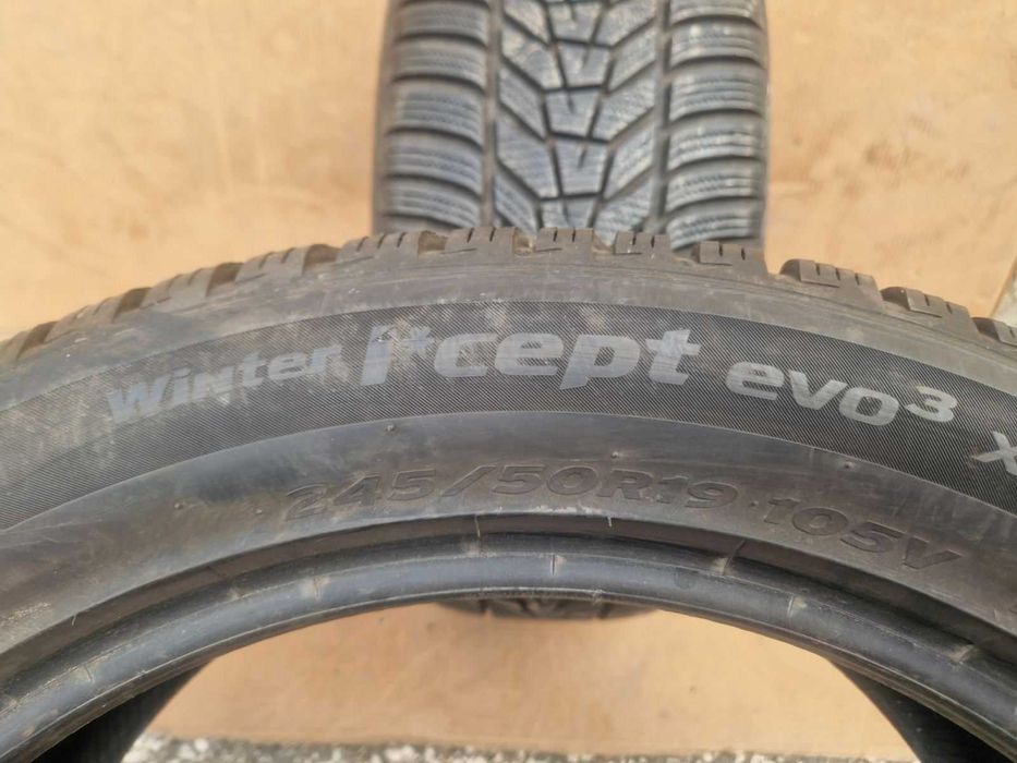 2 Hankook R19 245/50
Зимни гуми 
DOT3320