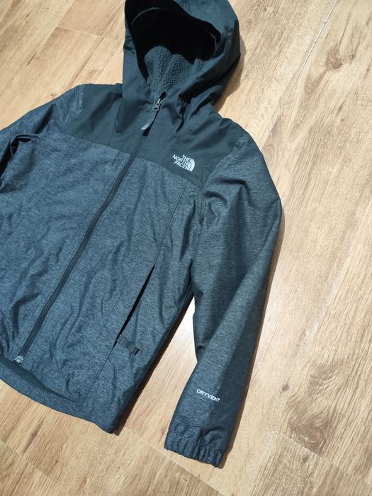 Geaca The North Face Dryvent marimea copii 7/8 ani