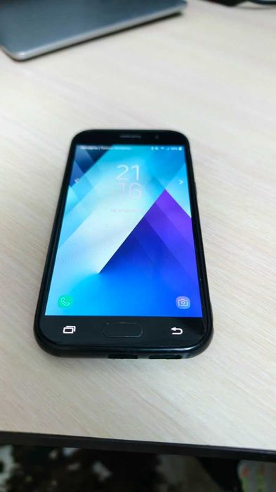 Samsung Galaxy A5 2017 3/32 ГБ