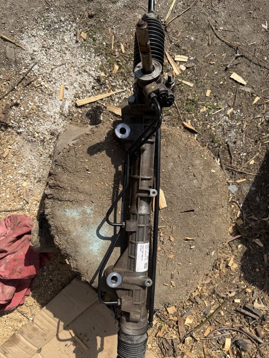 Продам рулевую рейку
