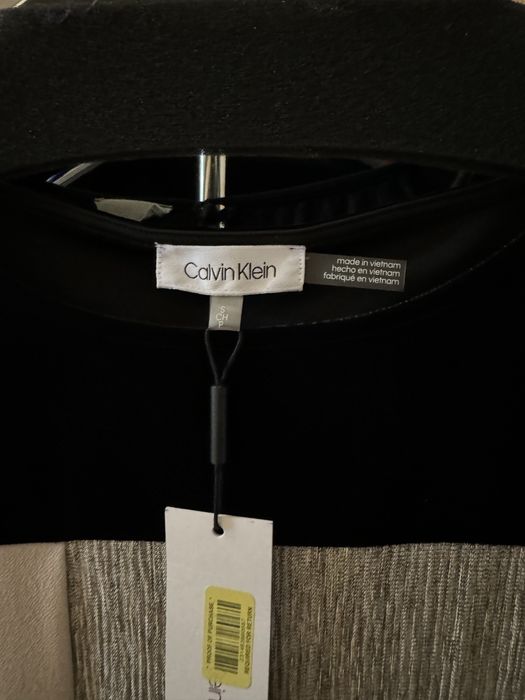 Calvin Klein кофточка