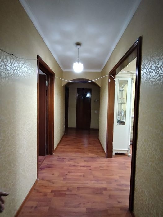 Продам 4-х комнатную квартиру