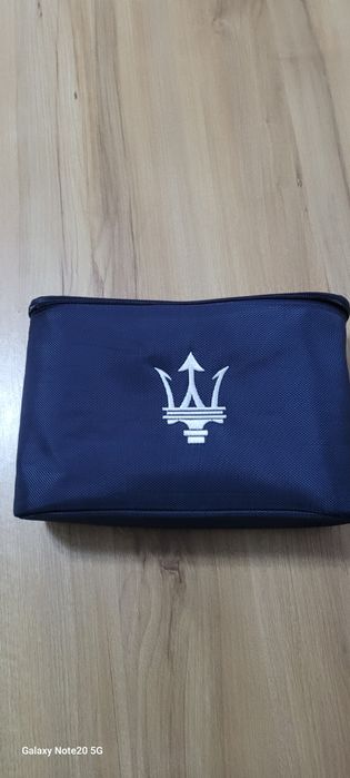 Geantă  originală Maserati pentru accesorii